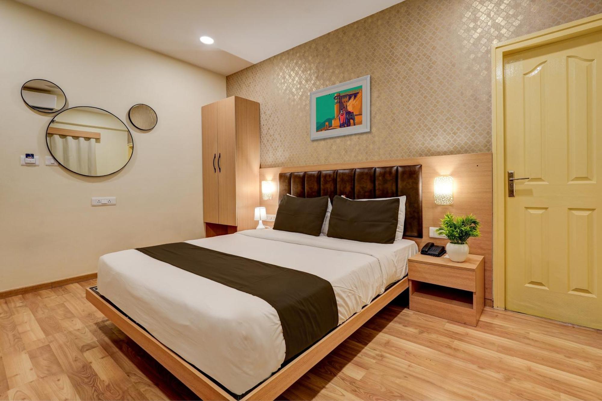 Townhouse 076 Hebbal Hotell Bangalore Exteriör bild